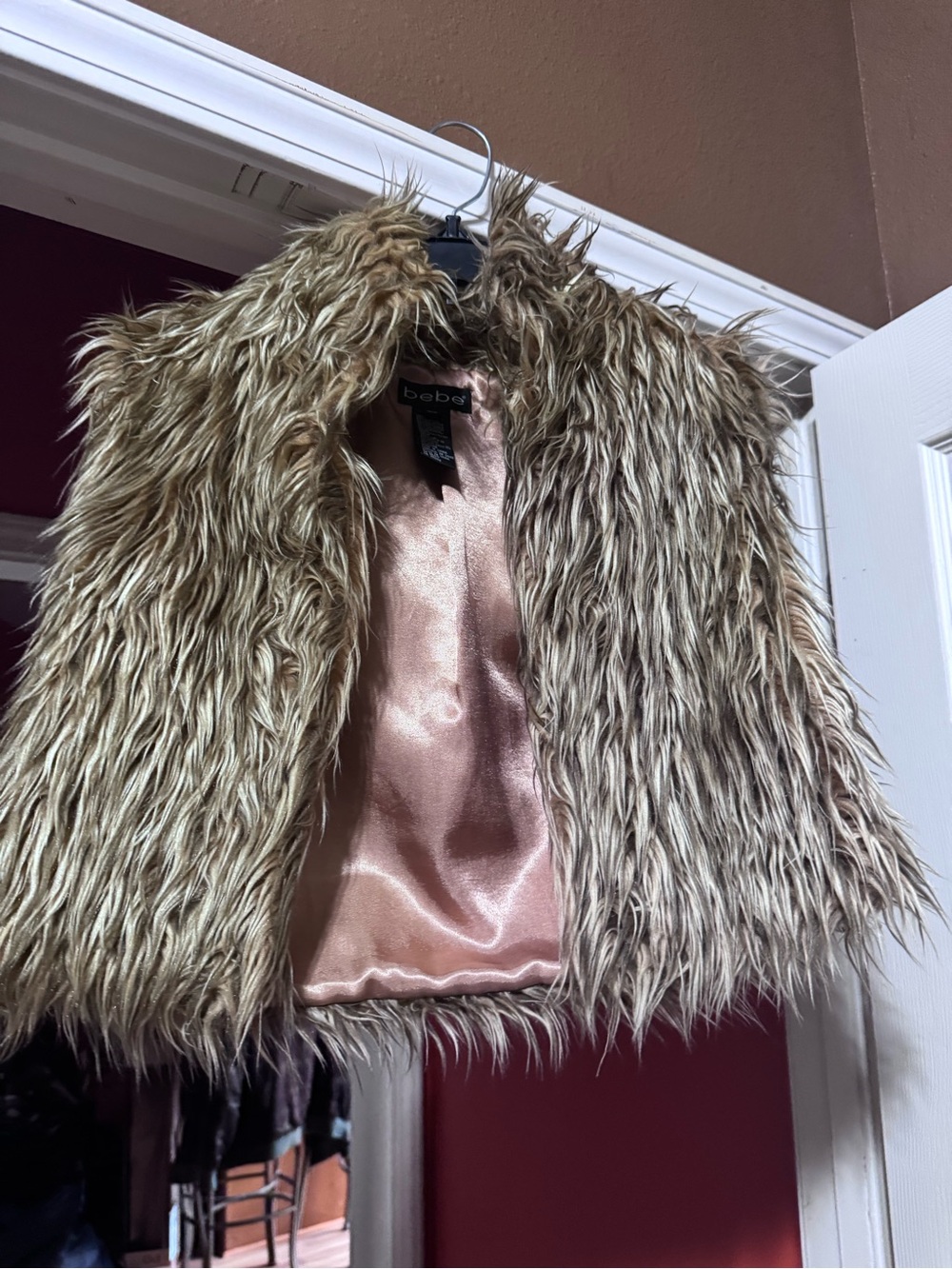 bebe Beige Faux Fur Cropped Vest with Blush Satin Lining